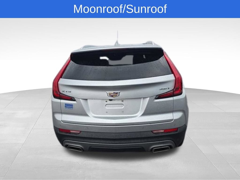 Used 2022 Cadillac XT4 Premium Luxury w/ Driver Awareness Package FWD image 5