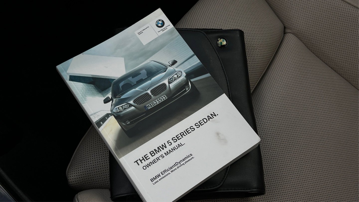 Used 2012 BMW 550i xDrive Sedan AWD/4WD image 22