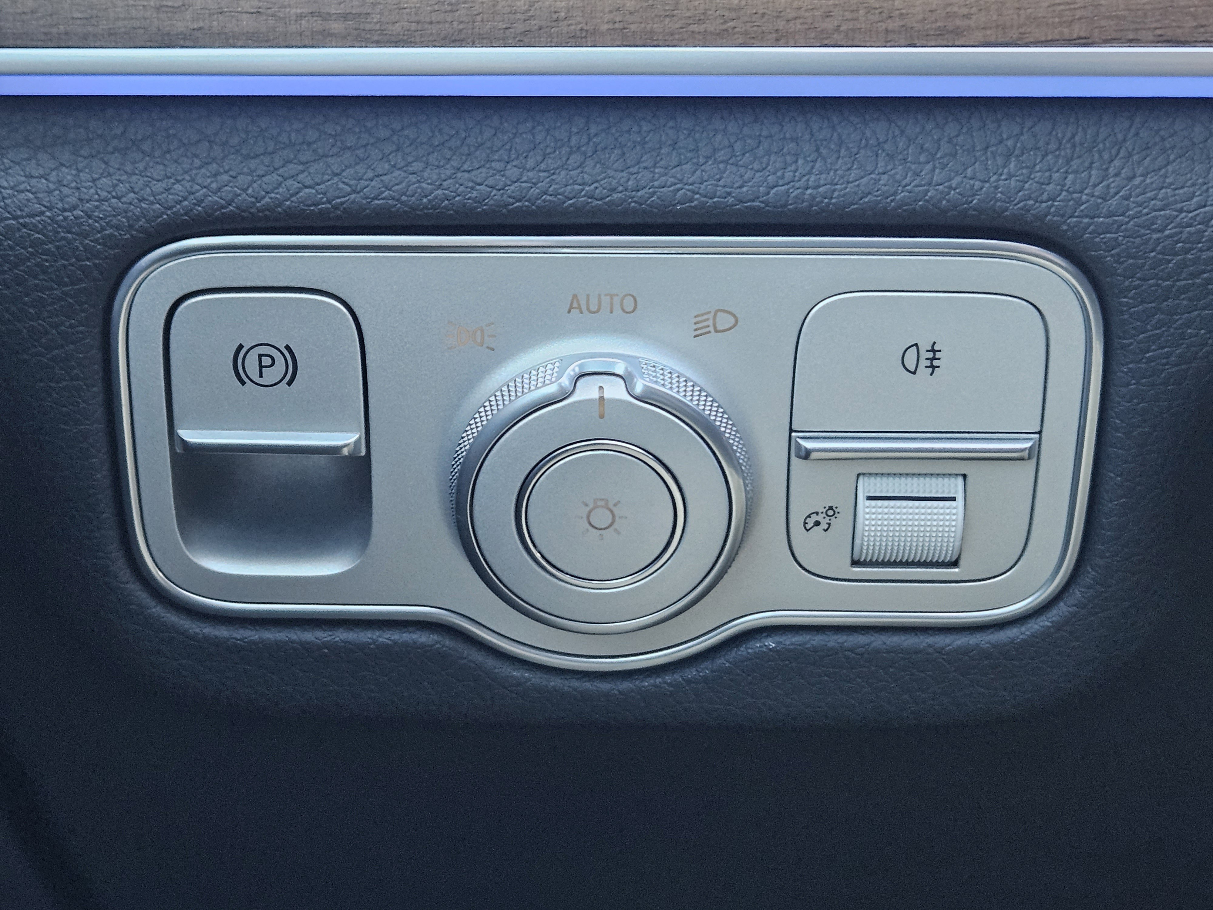 Certified 2026 Mercedes-Benz GLE 350 4MATIC image 23