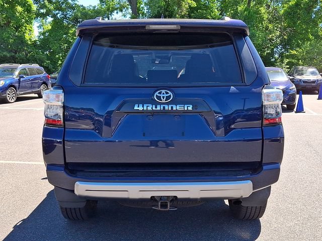 Used 2021 Toyota 4Runner TRD Off-Road Premium w/ Moonroof Package AWD/4WD image 5