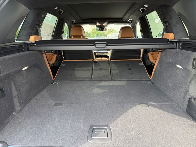New 2026 BMW X5 xDrive50e w/ M Sport Package AWD/4WD image 18