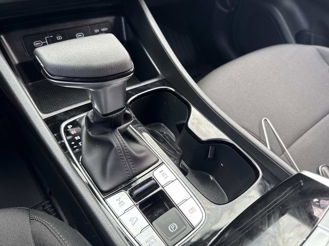 Certified 2025 Hyundai Tucson SE image 26