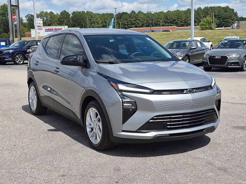 New 2027 Chevrolet Bolt LT w/ Comfort Package FWD image 2