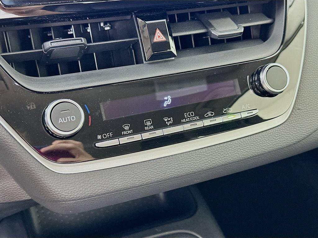 Used 2025 Toyota Corolla Hybrid Sedan FWD image 20
