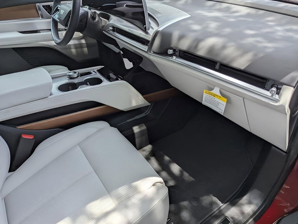 New 2026 Cadillac Vistiq Sport AWD/4WD image 18