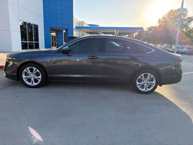Used 2025 Honda Accord LX image 8