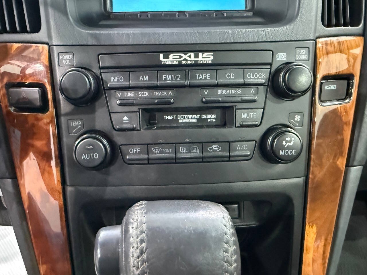 Used 2000 Lexus RX 300 4WD image 16