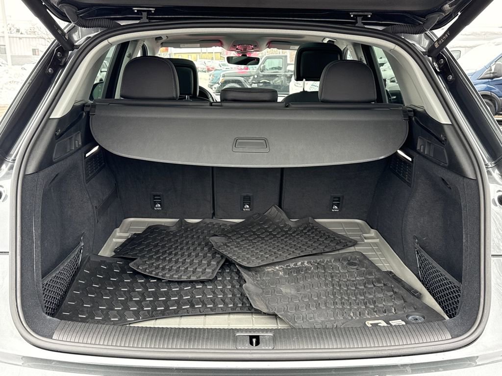 Used 2022 Audi Q5 2.0T Premium Plus w/ Premium Plus Package image 7