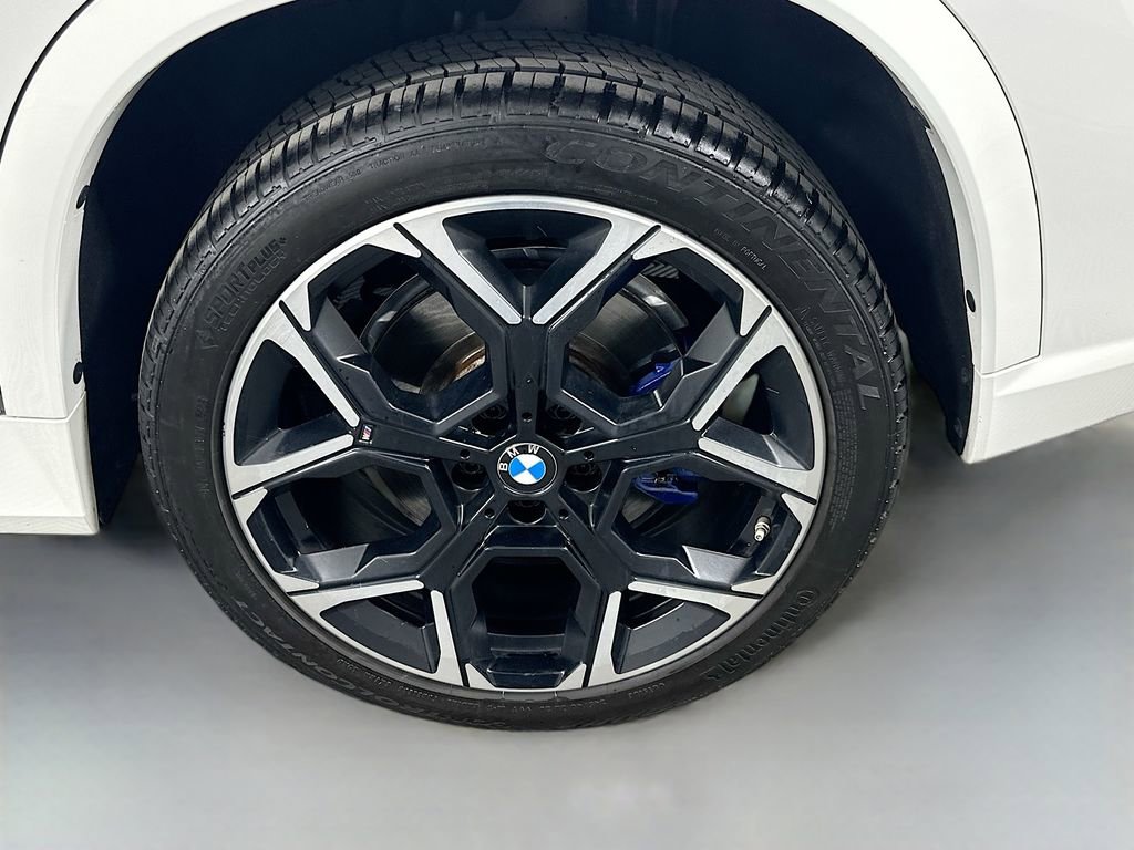 Certified 2024 BMW X1 M35i w/ Premium Package image 32