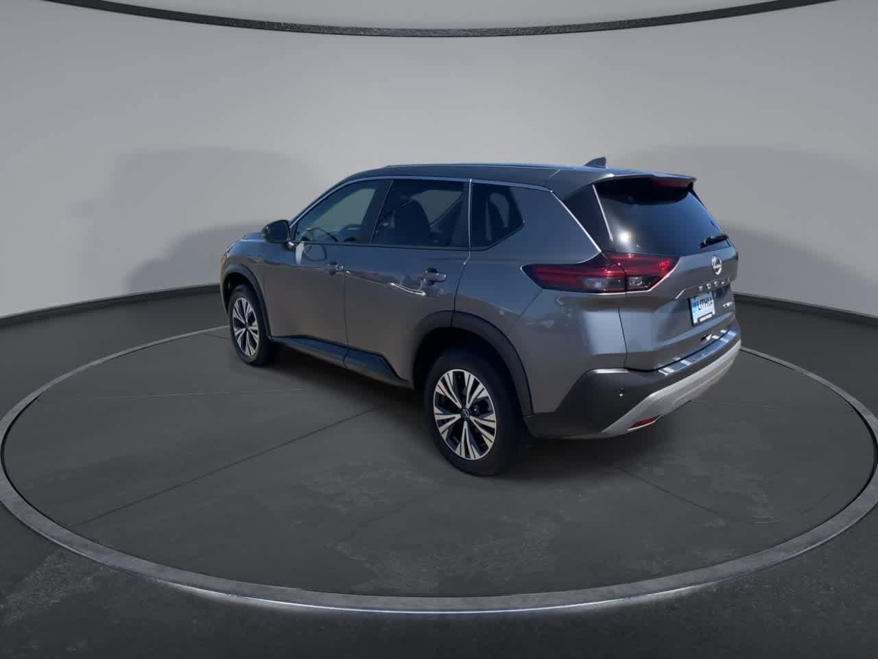 Used 2022 Nissan Rogue SV AWD/4WD image 6