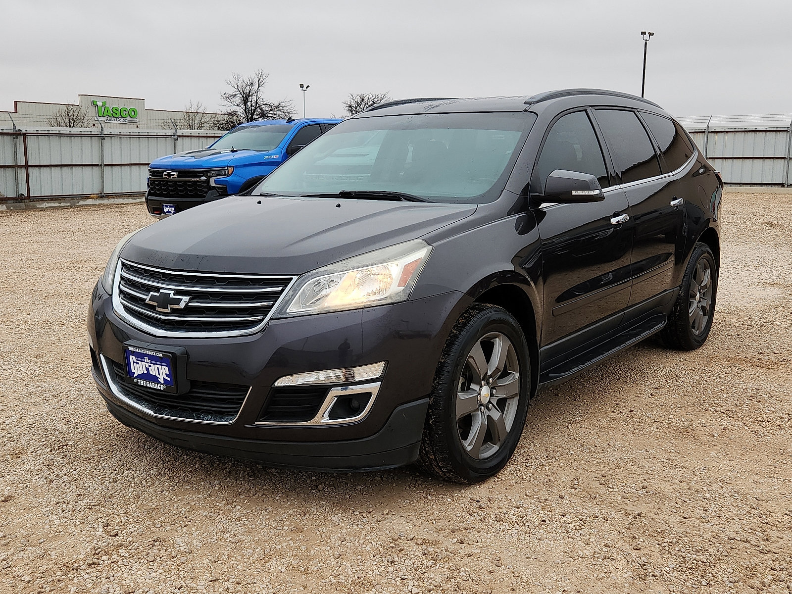 Used 2017 Chevrolet Traverse LT image 1