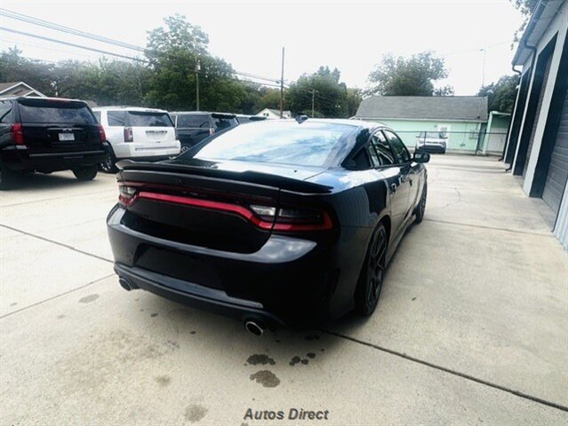 Used 2019 Dodge Charger Scat Pack w/ Plus Group RWD image 15