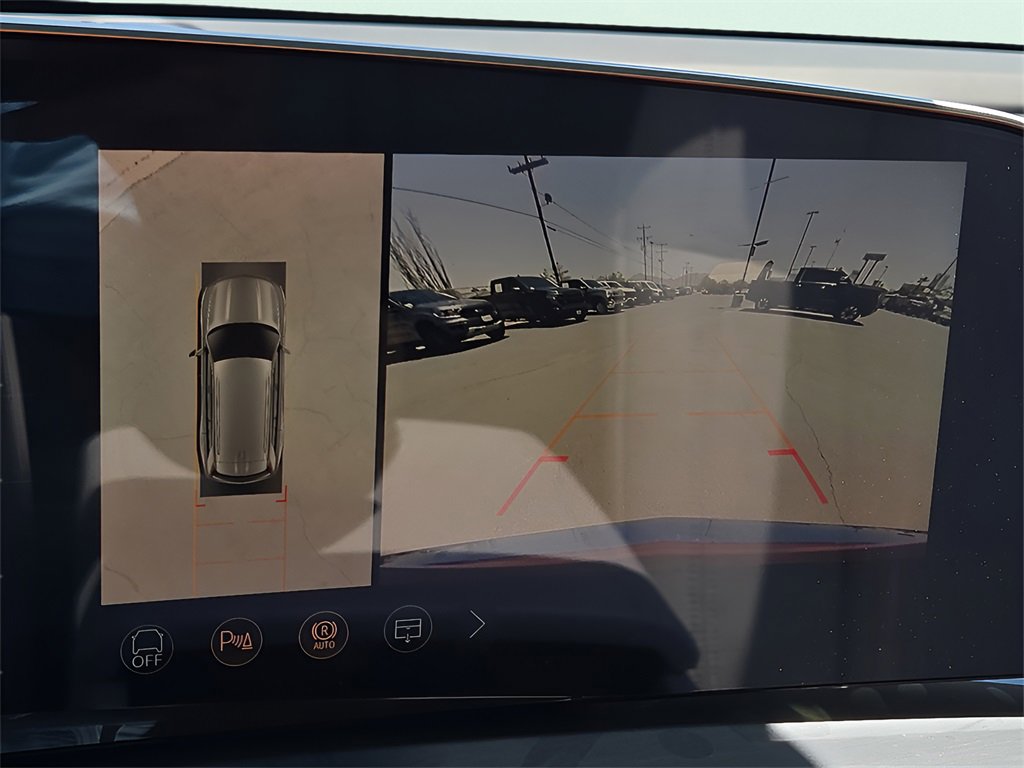 New 2026 Cadillac Vistiq Sport image 27