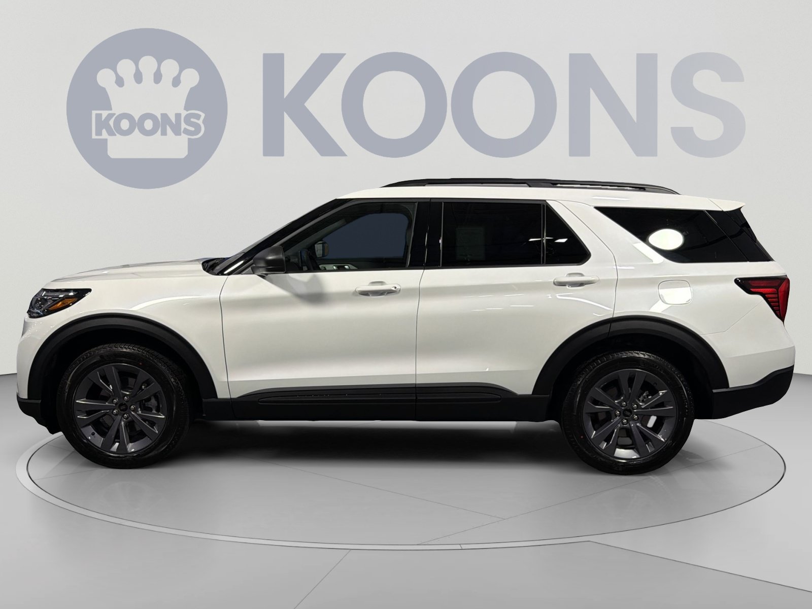 New 2027 Ford Explorer Active w/ Active Comfort Package AWD/4WD image 2