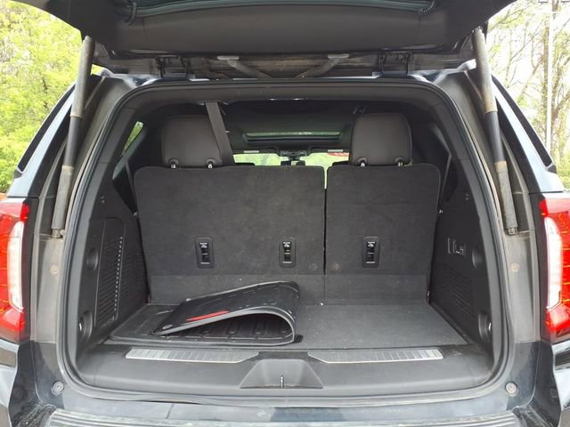 Used 2021 GMC Yukon AT4 w/ Rear Media and Nav Package AWD/4WD image 11