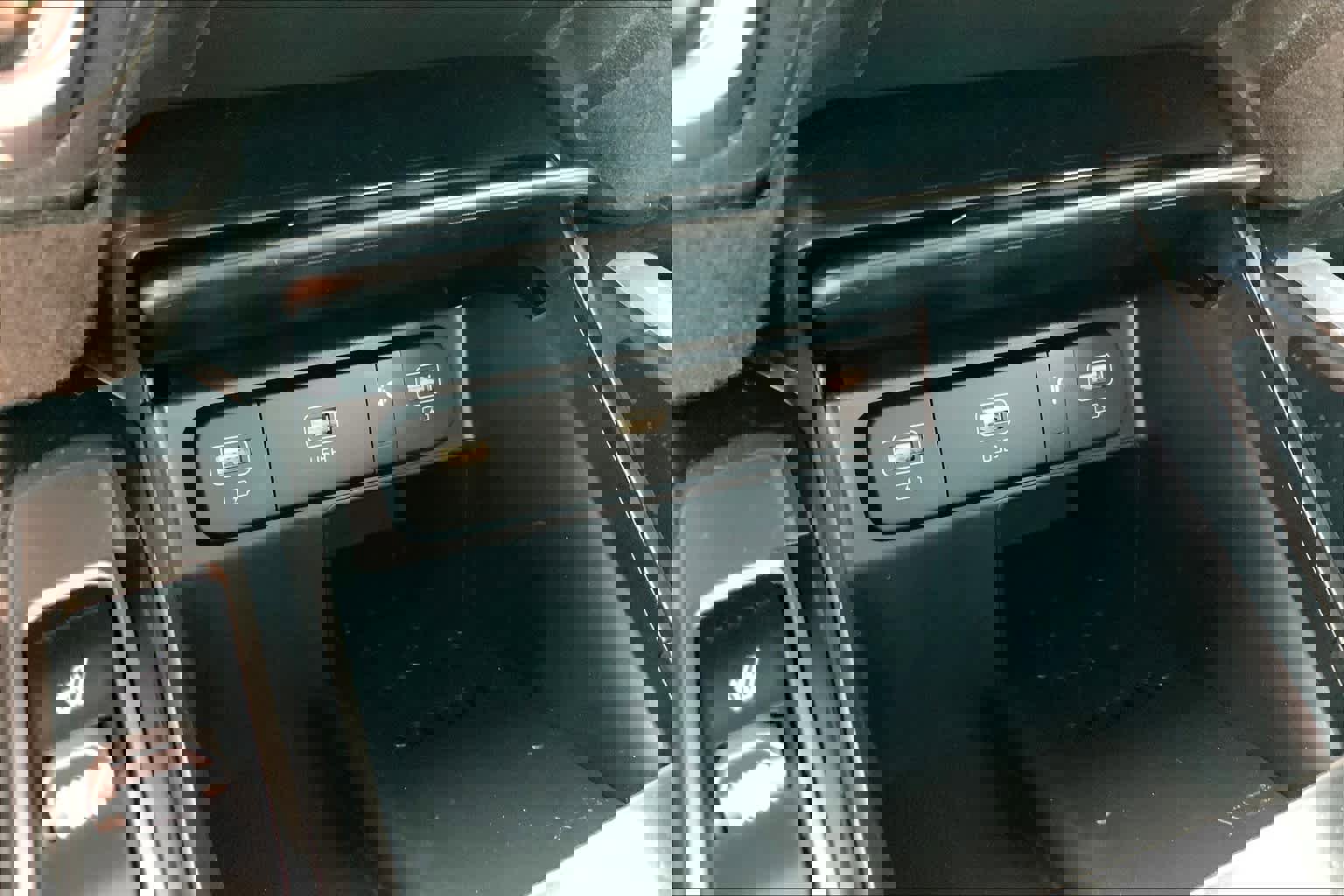 Used 2024 Kia Sorento EX image 19