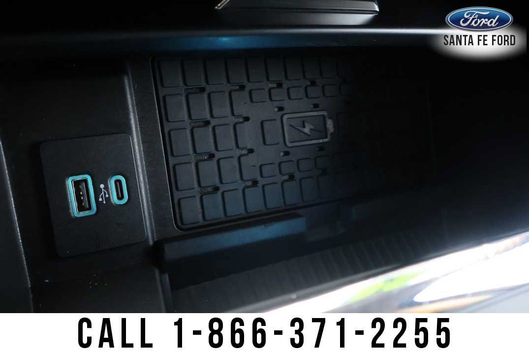 Used 2024 Ford Expedition XLT RWD image 41
