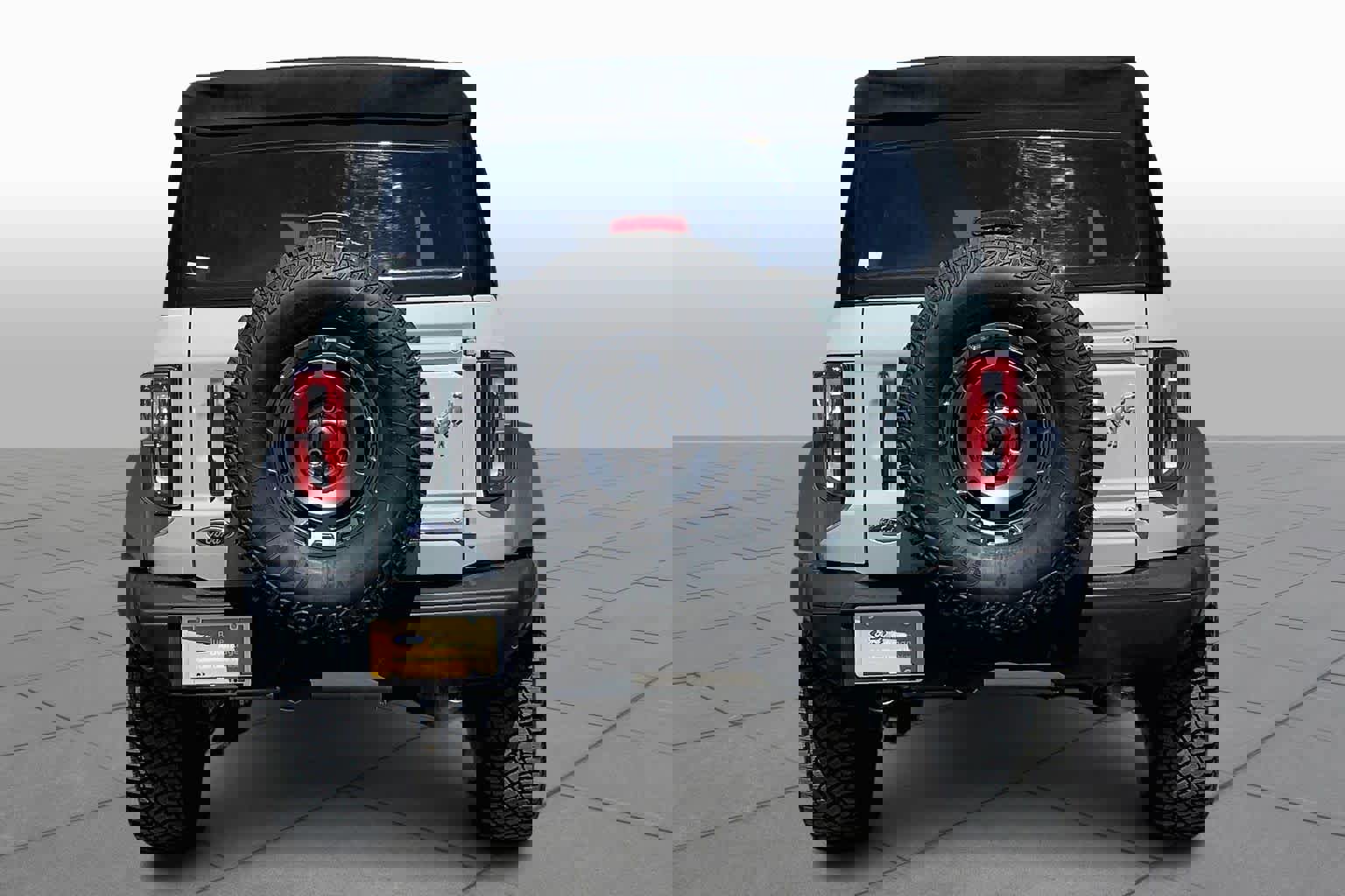 Certified 2024 Ford Bronco Badlands image 5