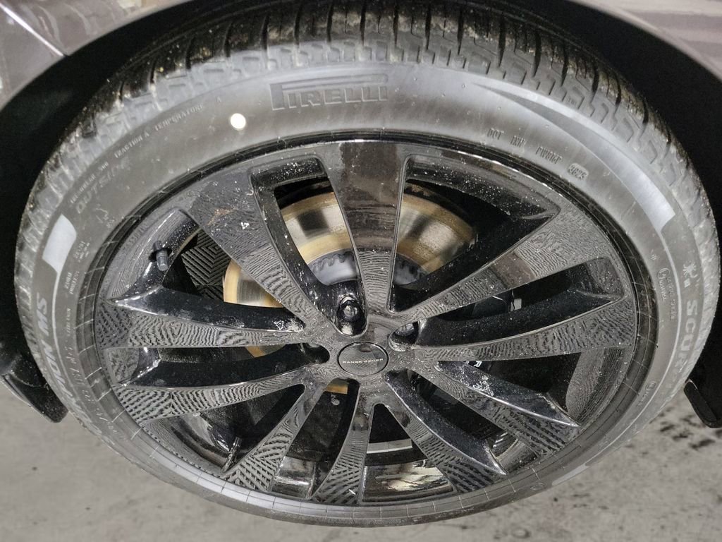 New 2026 Land Rover Range Rover Sport Dynamic SE image 9