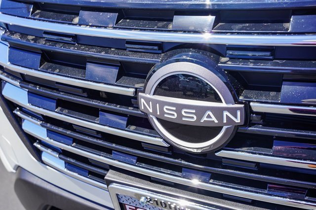 New 2026 Nissan Rogue SV image 12