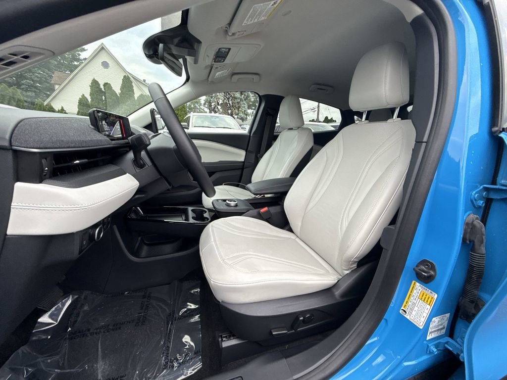 Used 2024 Ford Mustang Mach-E Premium image 13