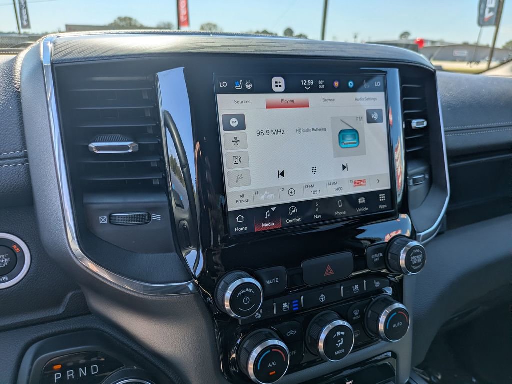 Used 2024 RAM 1500 Laramie image 20