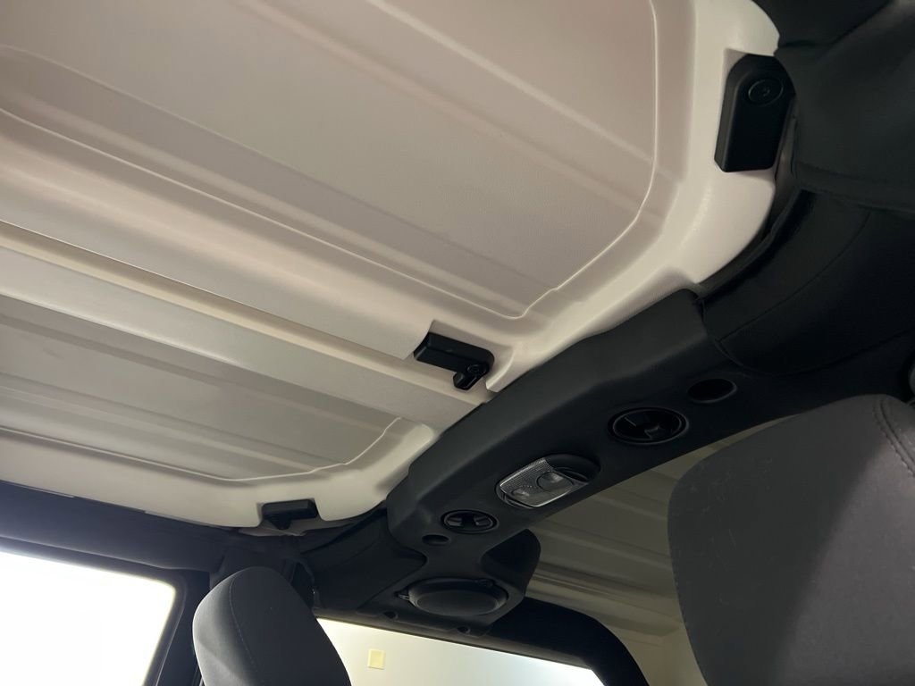 Used 2011 Jeep Wrangler Sport image 28