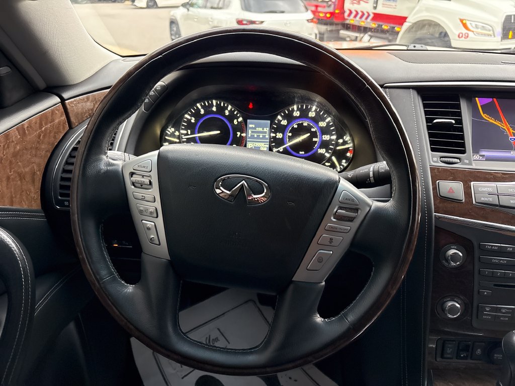 Used 2017 INFINITI QX80 2WD w/ Driver Assistance Package image 29