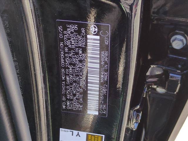 Certified 2025 Toyota Prius Plug-In Hybrid FWD image 25