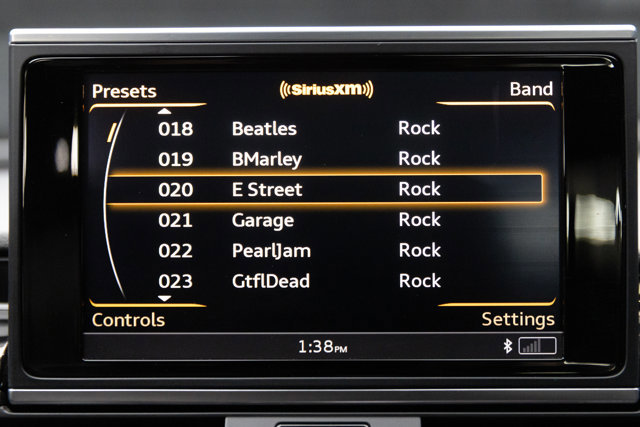 Used 2016 Audi RS 7 Prestige w/ Carbon-Optic Package image 88