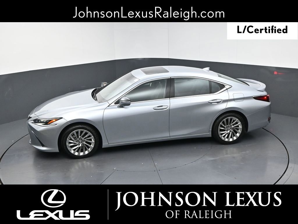 Certified 2023 Lexus ES 300h Ultra Luxury w/ Accessory Package (Z2) image 30