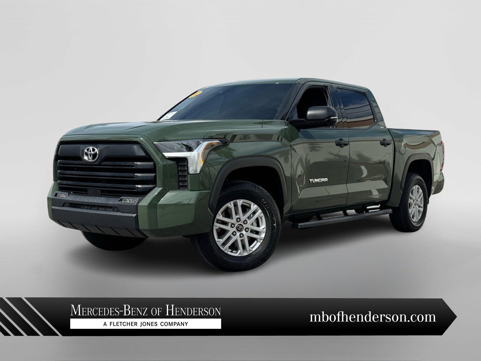 Used 2022 Toyota Tundra SR5 w/ SR5 Convenience Package