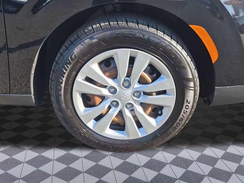 Used 2021 Kia Soul LX FWD image 28