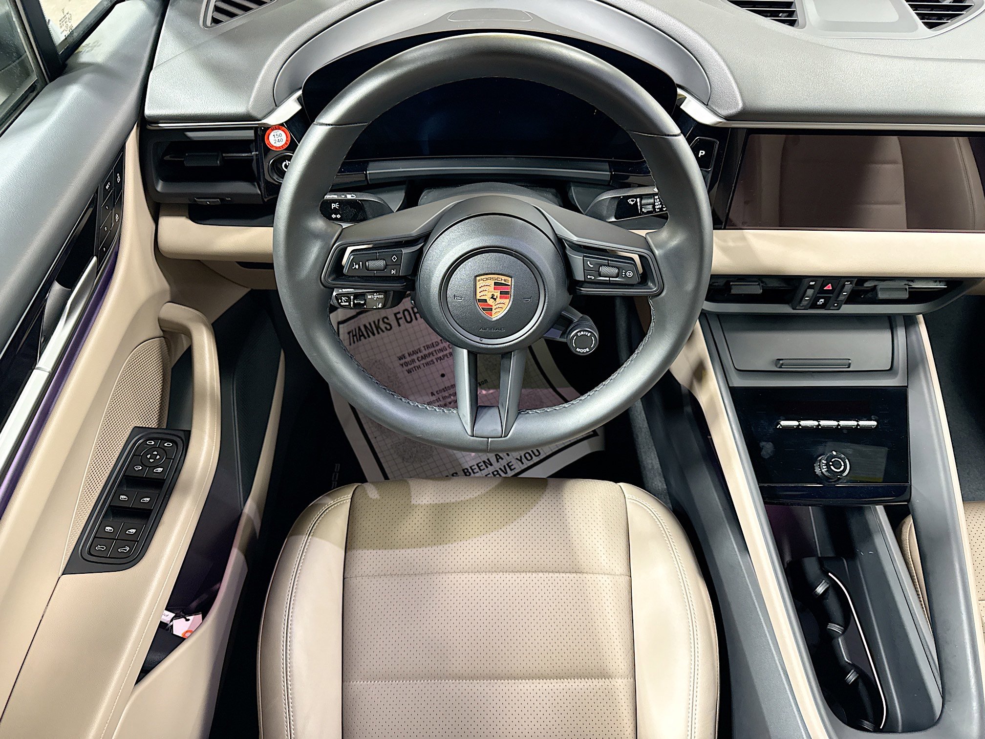 Certified 2025 Porsche Macan 4 Electric image 17