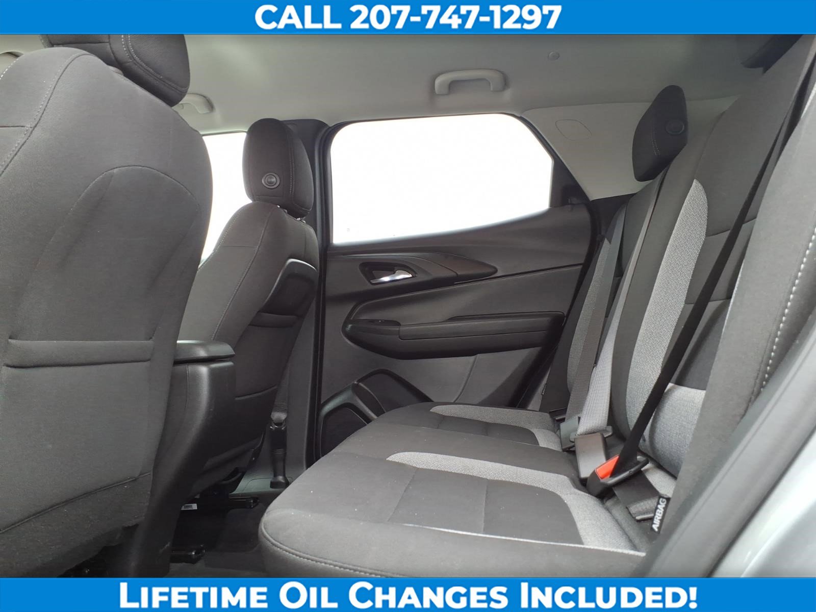 Used 2025 Chevrolet TrailBlazer LT AWD/4WD image 13