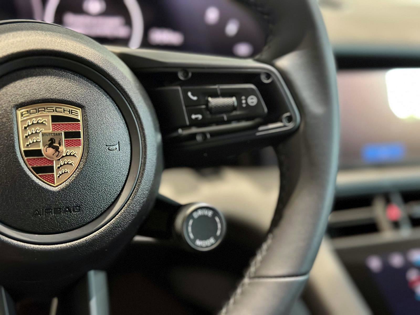 Certified 2025 Porsche Taycan image 28