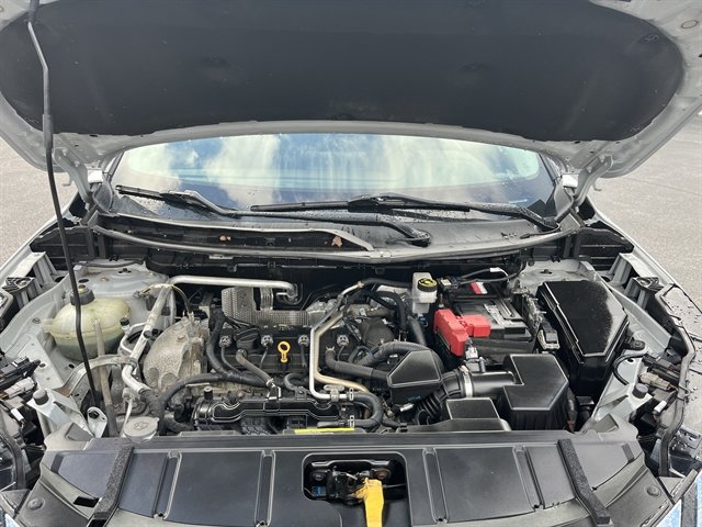 Used 2021 Nissan Rogue SV AWD/4WD image 14