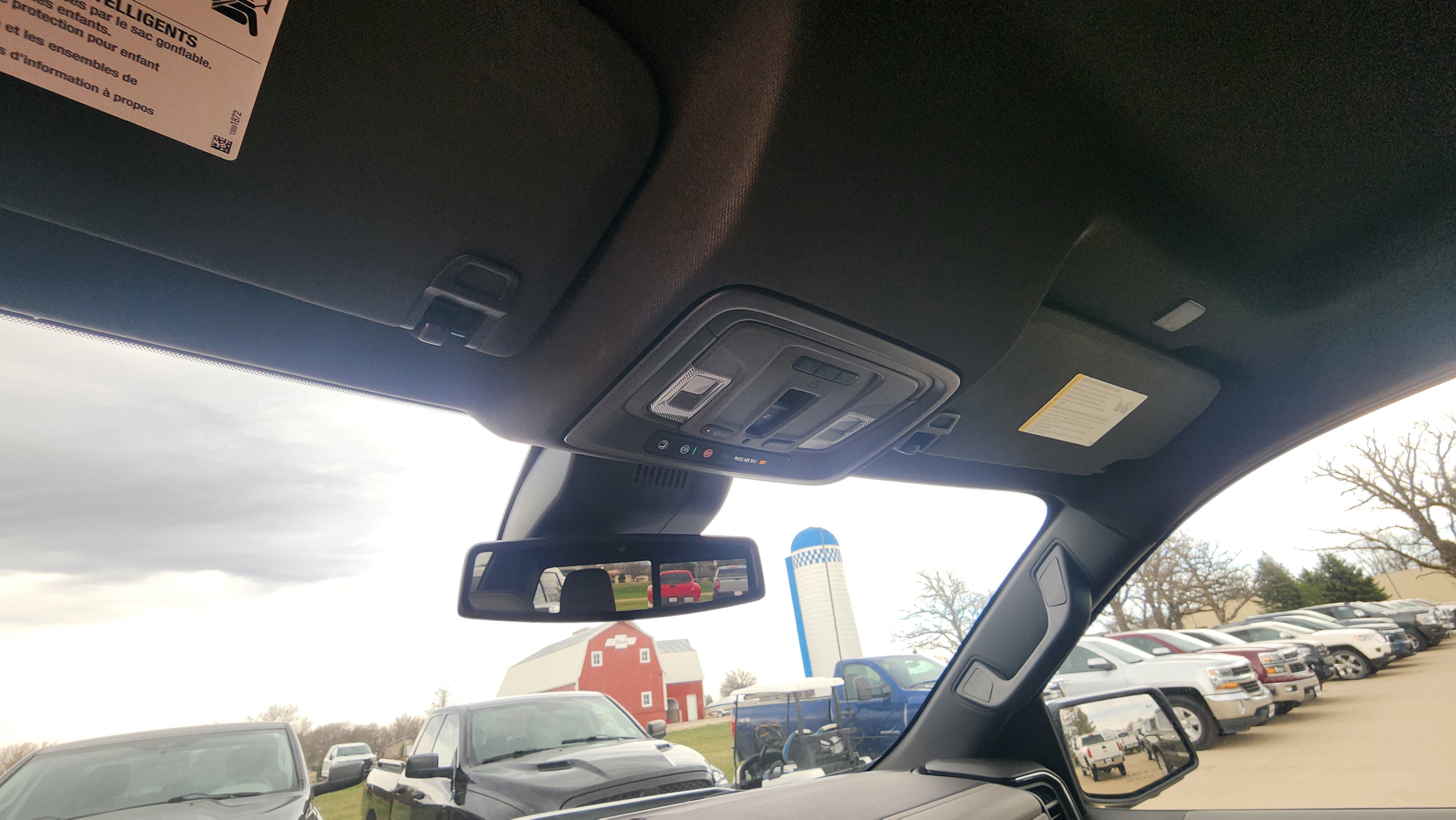 Used 2025 Chevrolet Silverado 1500 LTZ w/ Z71 Off-Road Package image 18