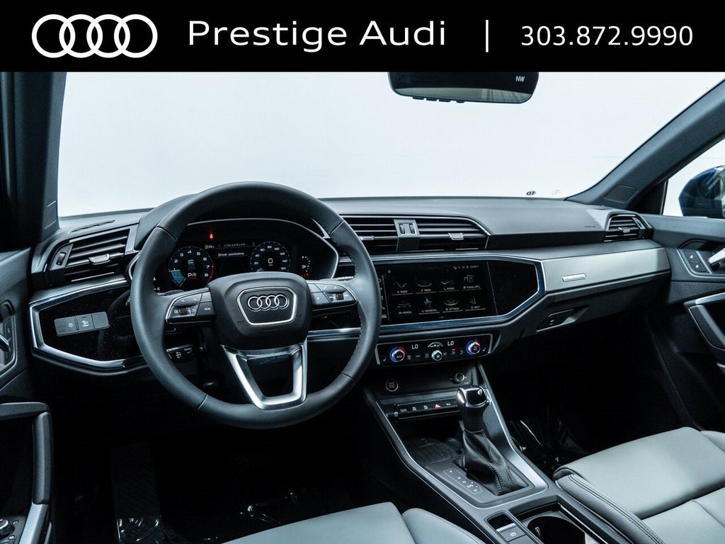 New 2025 Audi Q3 2.0T Premium image 4