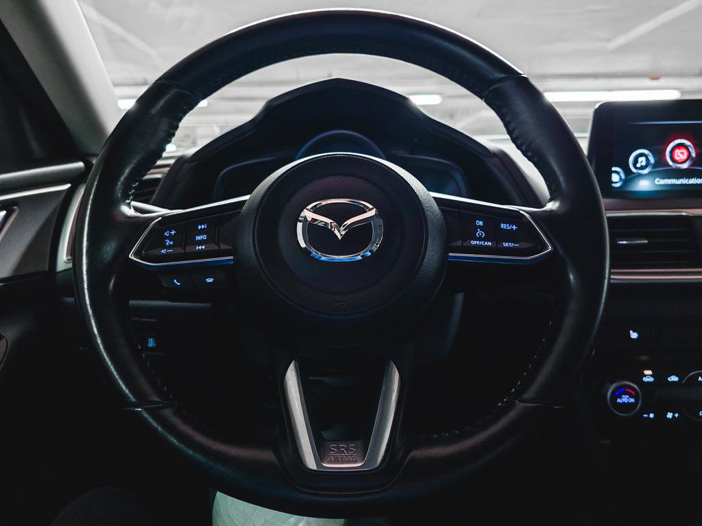 Used 2018 MAZDA MAZDA3 Touring FWD image 21