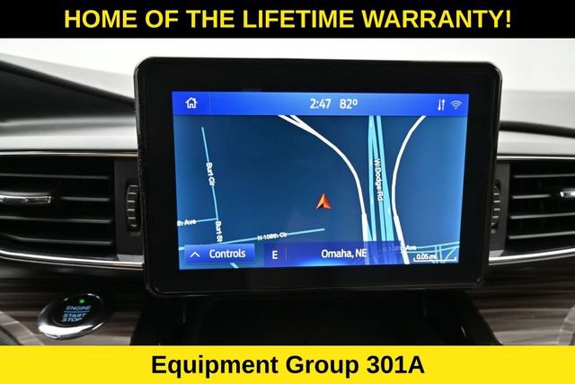 Used 2021 Ford Explorer Limited w/ Equipment Group 301A AWD/4WD image 22