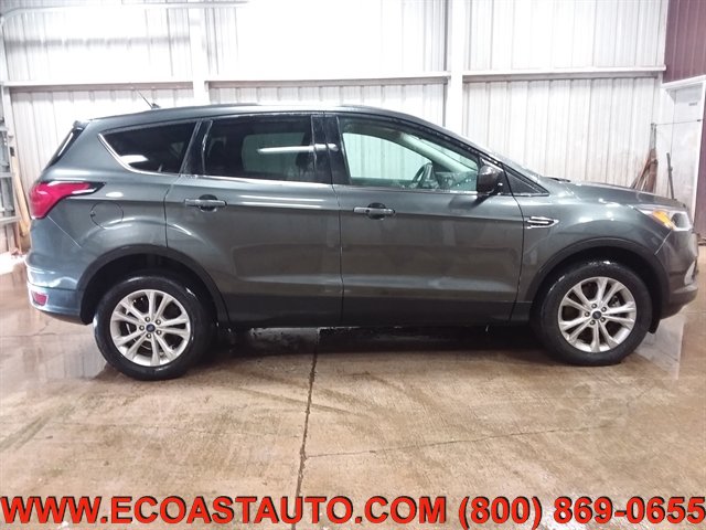 Used 2019 Ford Escape SE AWD/4WD image 3