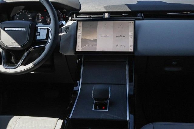 New 2026 Land Rover Range Rover Velar S image 15
