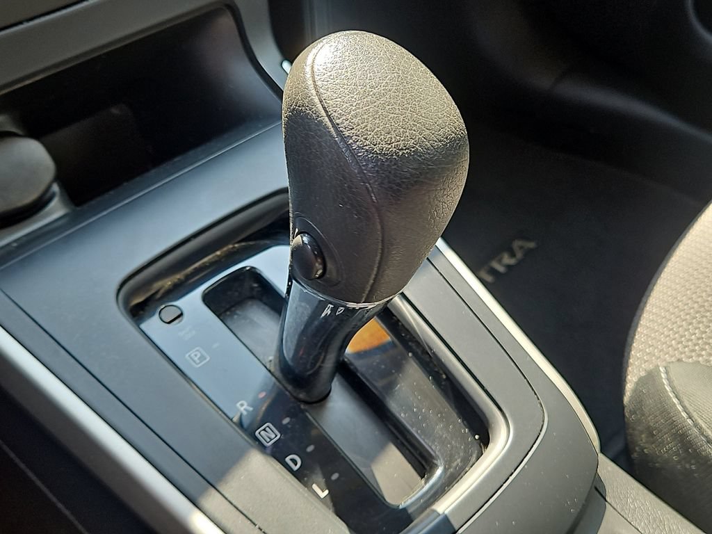 Used 2019 Nissan Sentra S FWD image 32