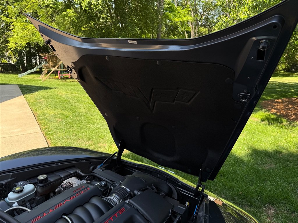 Used 2009 Chevrolet Corvette Convertible w/ Preferred Equipment Group RWD image 61