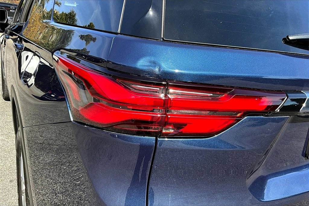 Certified 2022 Chevrolet Traverse LT image 21