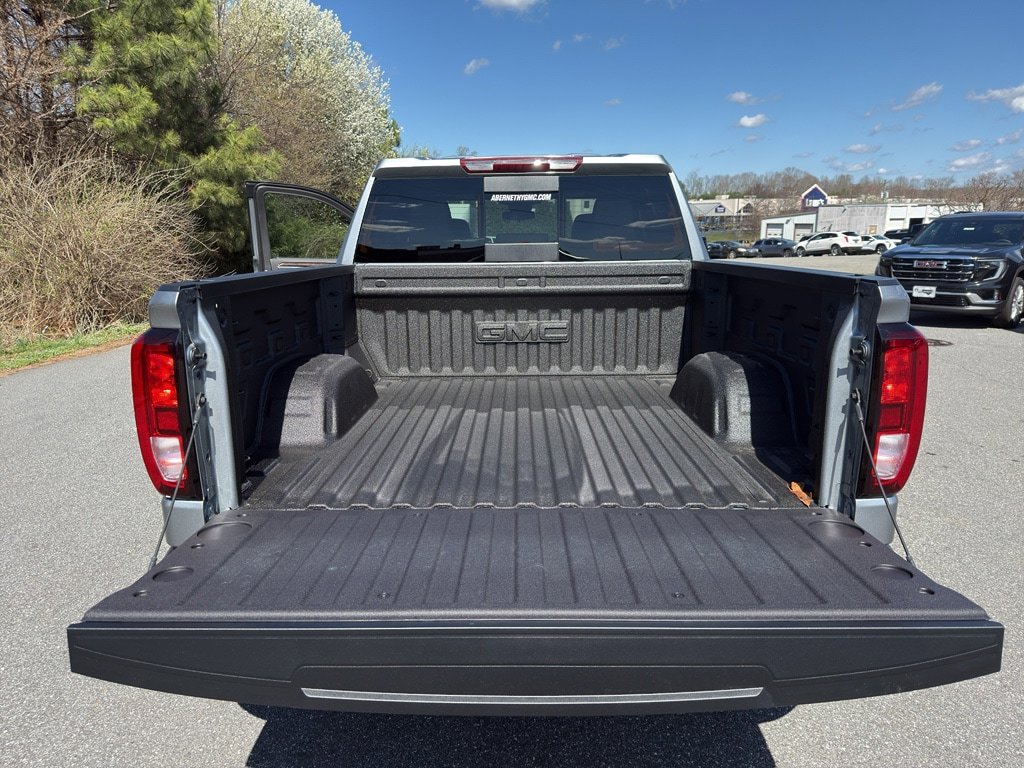 New 2026 GMC Sierra 1500 Elevation w/ Elevation Premium Package AWD/4WD image 21
