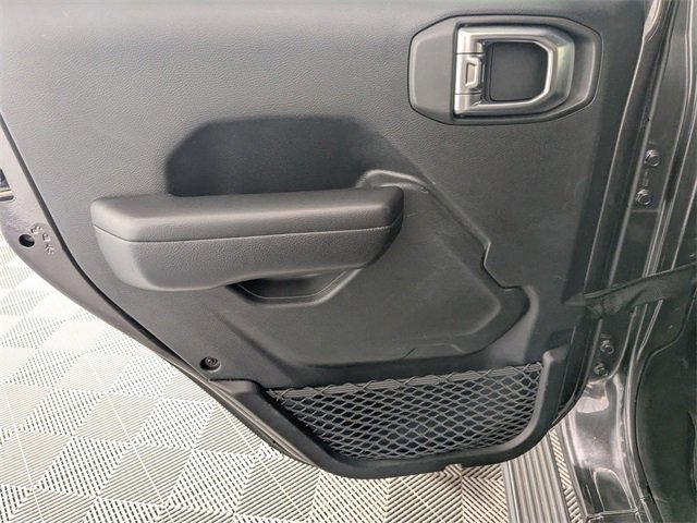 Used 2018 Jeep Wrangler Unlimited Sport S image 25