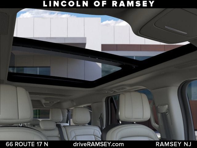 New 2026 Lincoln Navigator L Reserve AWD/4WD image 23