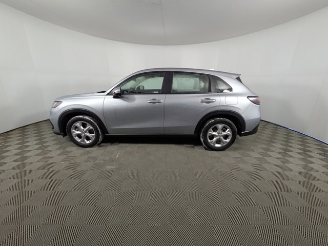 Certified 2023 Honda HR-V LX image 17